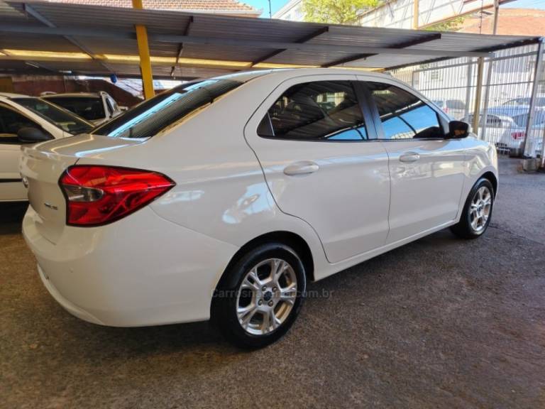 FORD - KA + - 2015/2015 - Branca - R$ 34.900,00