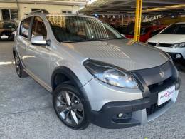 RENAULT - SANDERO - 2013/2013 - Prata - R$ 41.500,00