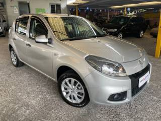 RENAULT SANDERO 2014