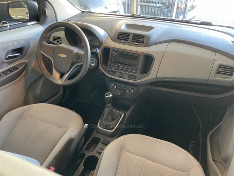 CHEVROLET - SPIN - 2013/2013 - Cinza - R$ 52.900,00