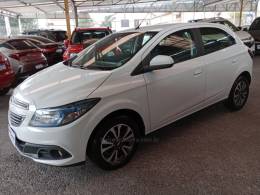 CHEVROLET - ONIX - 2016/2016 - Branca - R$ 54.900,00