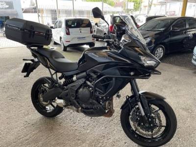 KAWASAKI - VERSYS 650 - 2024/2024 - Preta - R$ 53.500,00
