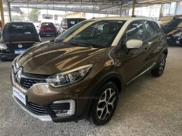RENAULT - CAPTUR - 2017/2018 - Marrom - R$ 75.900,00