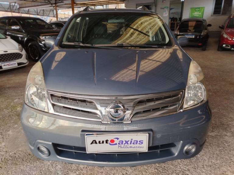 NISSAN - LIVINA - 2013/2013 - Cinza - R$ 42.900,00