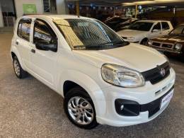 FIAT - UNO - 2017/2017 - Branca - R$ 43.500,00