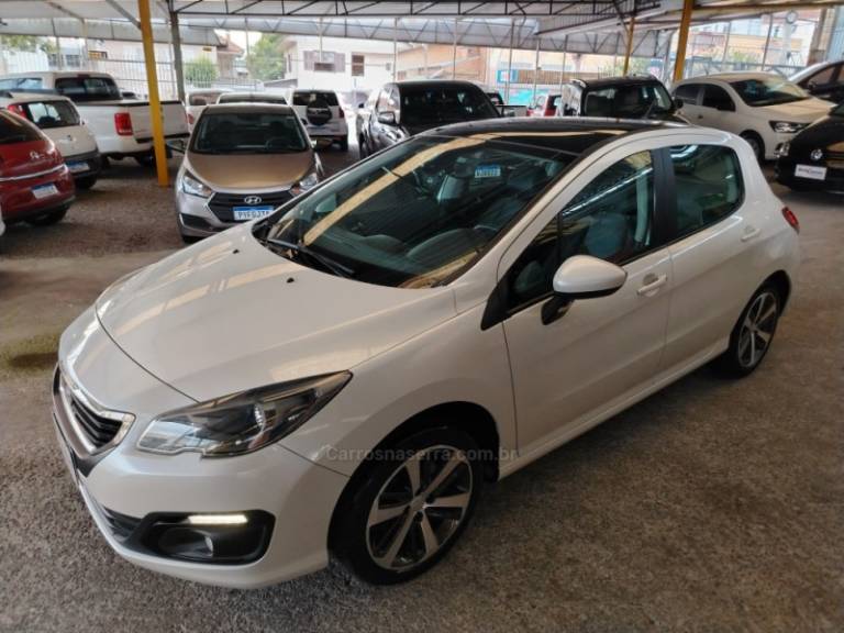 PEUGEOT - 308 - 2017/2017 - Branca - R$ 59.900,00