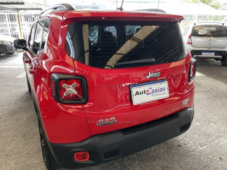 JEEP - RENEGADE - 2015/2016 - Vermelha - R$ 79.900,00