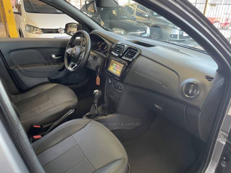 RENAULT - LOGAN - 2020/2020 - Cinza - R$ 62.900,00