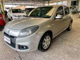 RENAULT - SANDERO - 2014/2014 - Prata - R$ 33.000,00