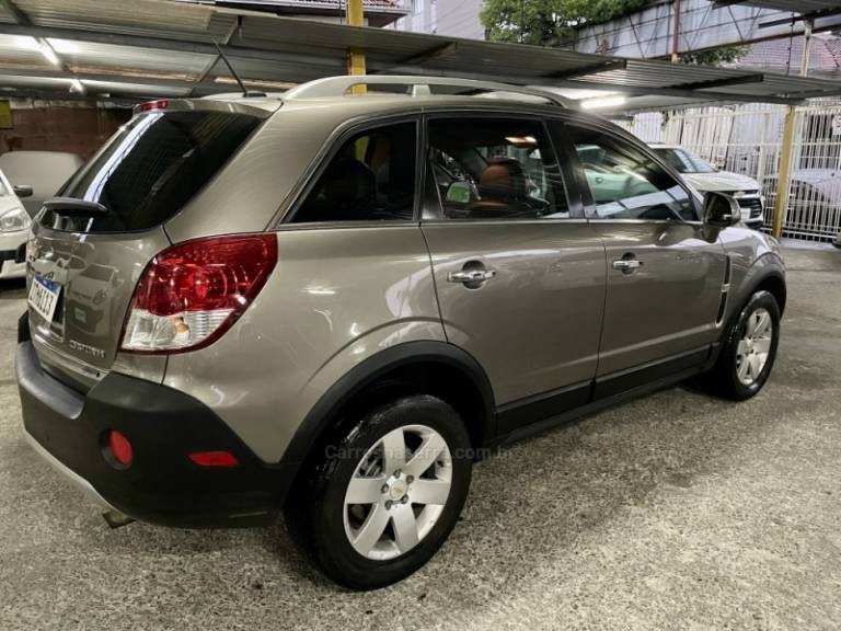 CHEVROLET - CAPTIVA - 2012/2012 - Cinza - R$ 41.900,00