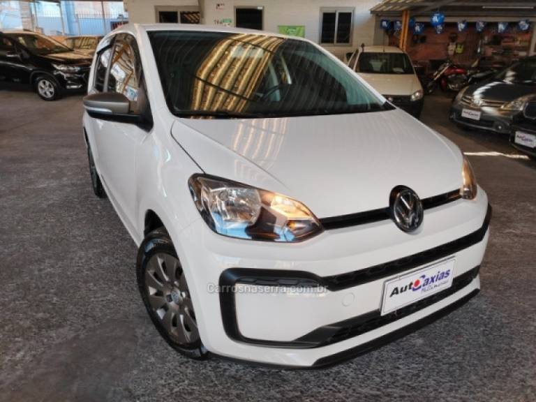VOLKSWAGEN - UP - 2020/2020 - Branca - R$ 58.000,00