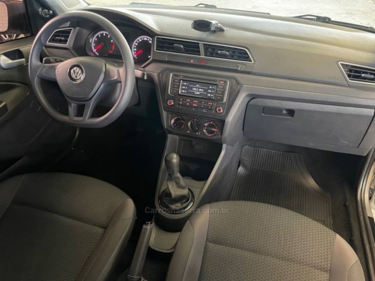 VOLKSWAGEN - GOL - 2017/2018 - Prata - R$ 45.900,00