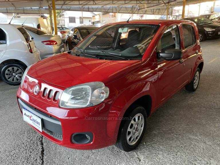 FIAT - UNO - 2014/2014 - Vermelha - R$ 29.900,00