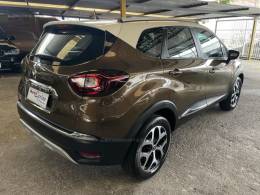 RENAULT - CAPTUR - 2017/2018 - Marrom - R$ 75.900,00
