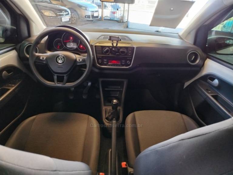 VOLKSWAGEN - UP - 2020/2020 - Branca - R$ 58.900,00