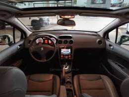 PEUGEOT - 308 - 2017/2017 - Branca - R$ 59.900,00