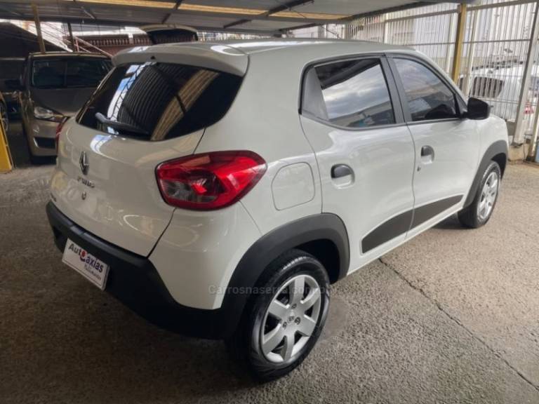 RENAULT - KWID - 2018/2018 - Branca - R$ 38.500,00