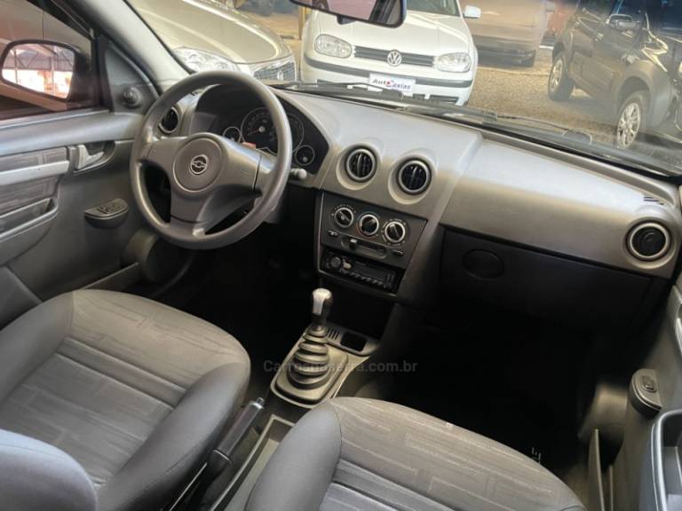 CHEVROLET - PRISMA - 2010/2011 - Preta - R$ 31.900,00